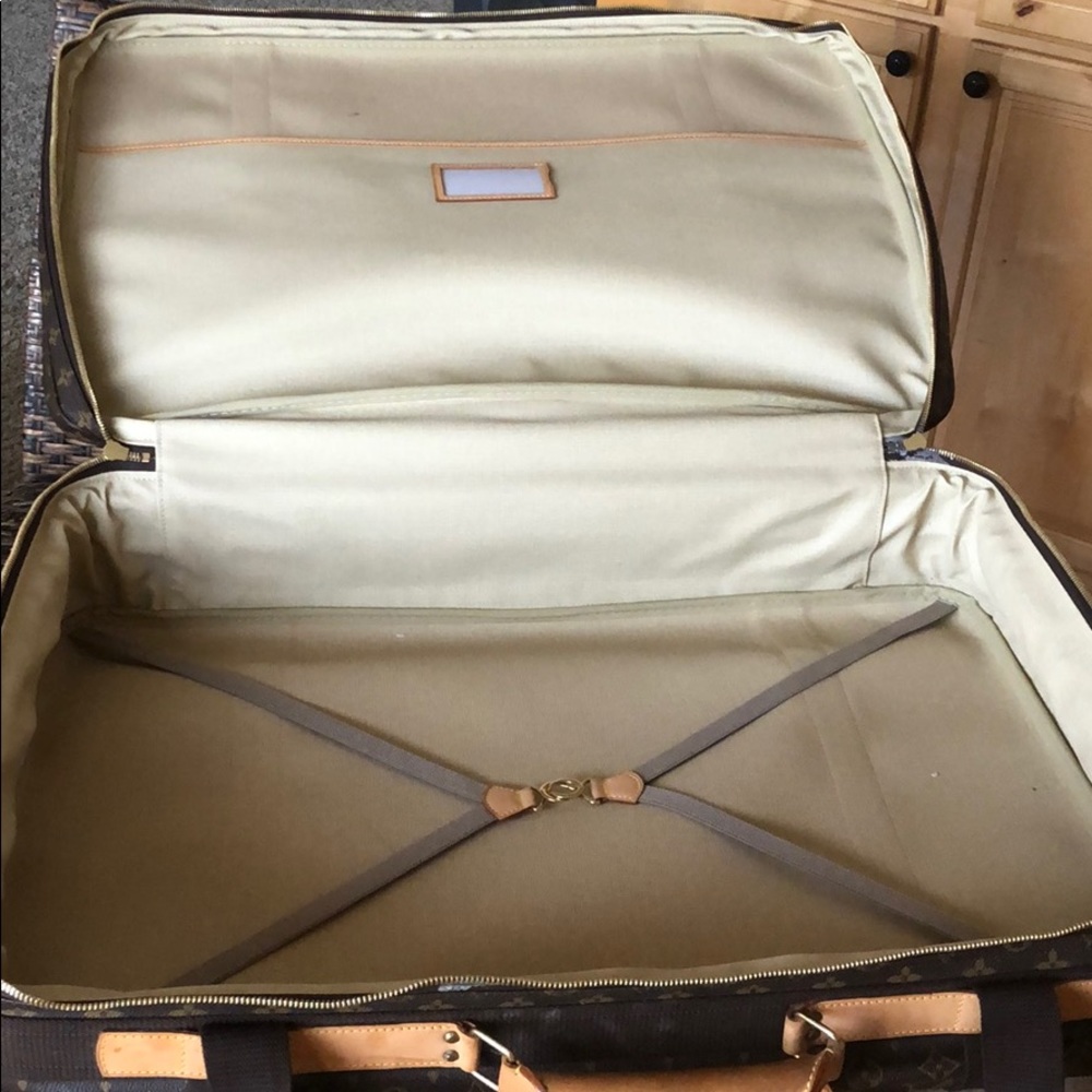 LV Suitcase - Picture 3 of 5